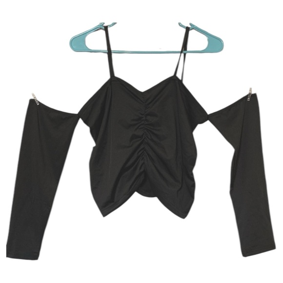 SHEIN Cold Shoulder Crop Top - Picture 2 of 6